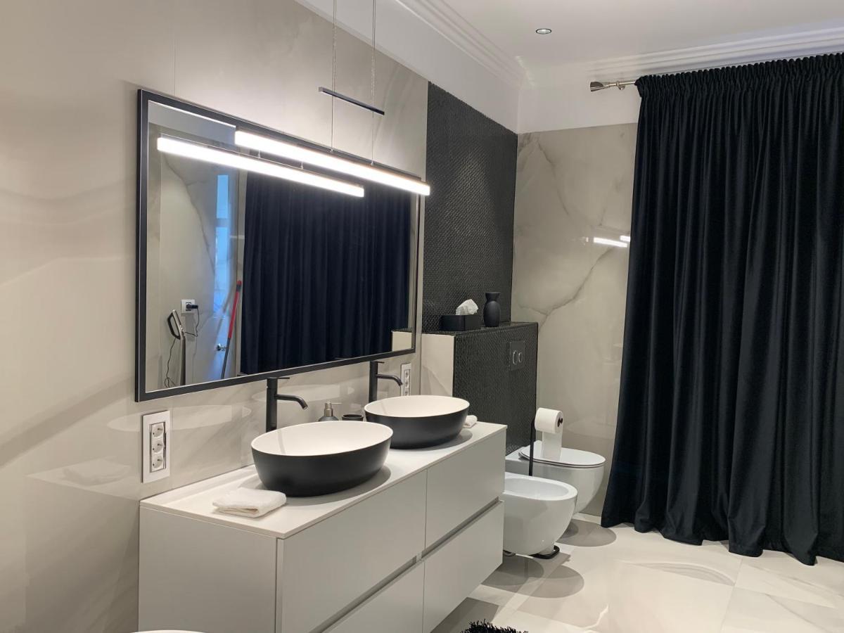 Schillerplatz Apartment Сибиу Екстериор снимка